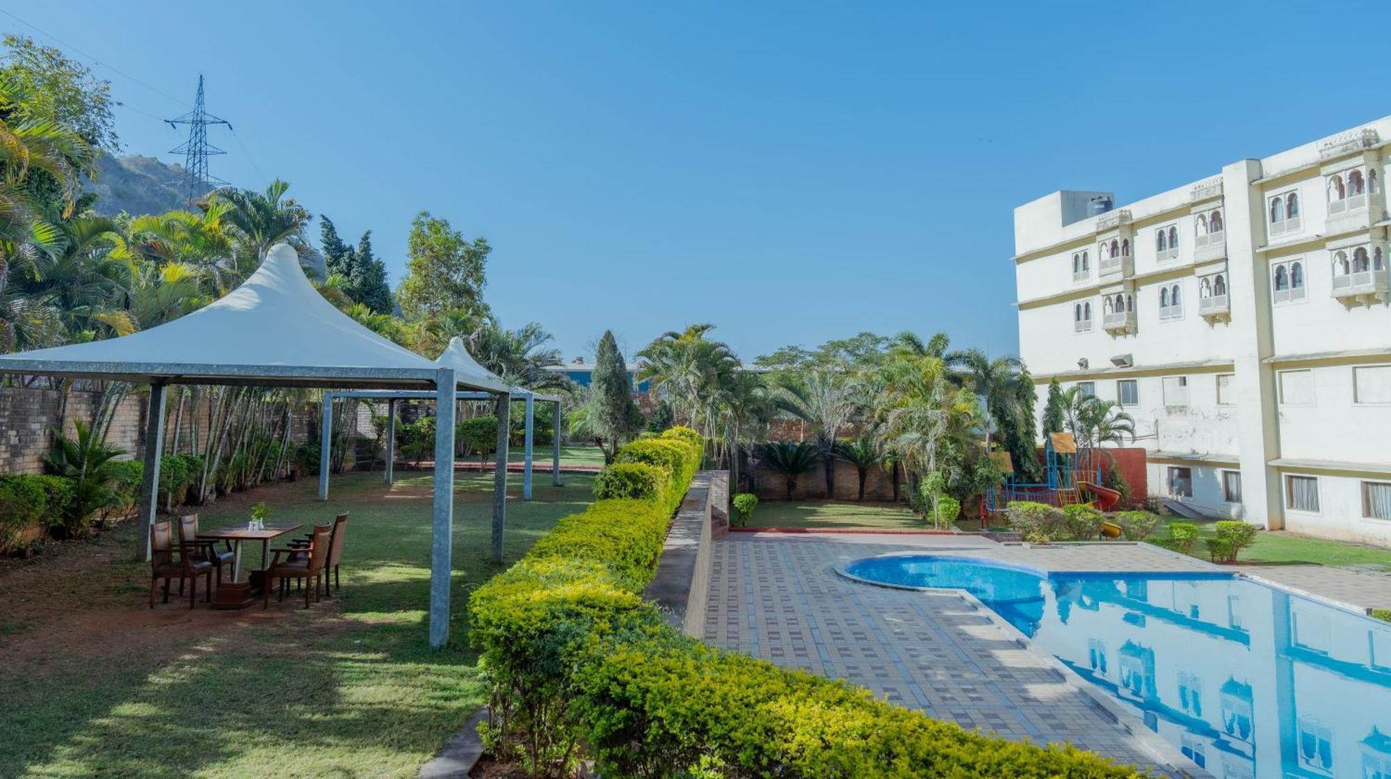 The Sky Imperial, Udaipur Hotell Eksteriør bilde