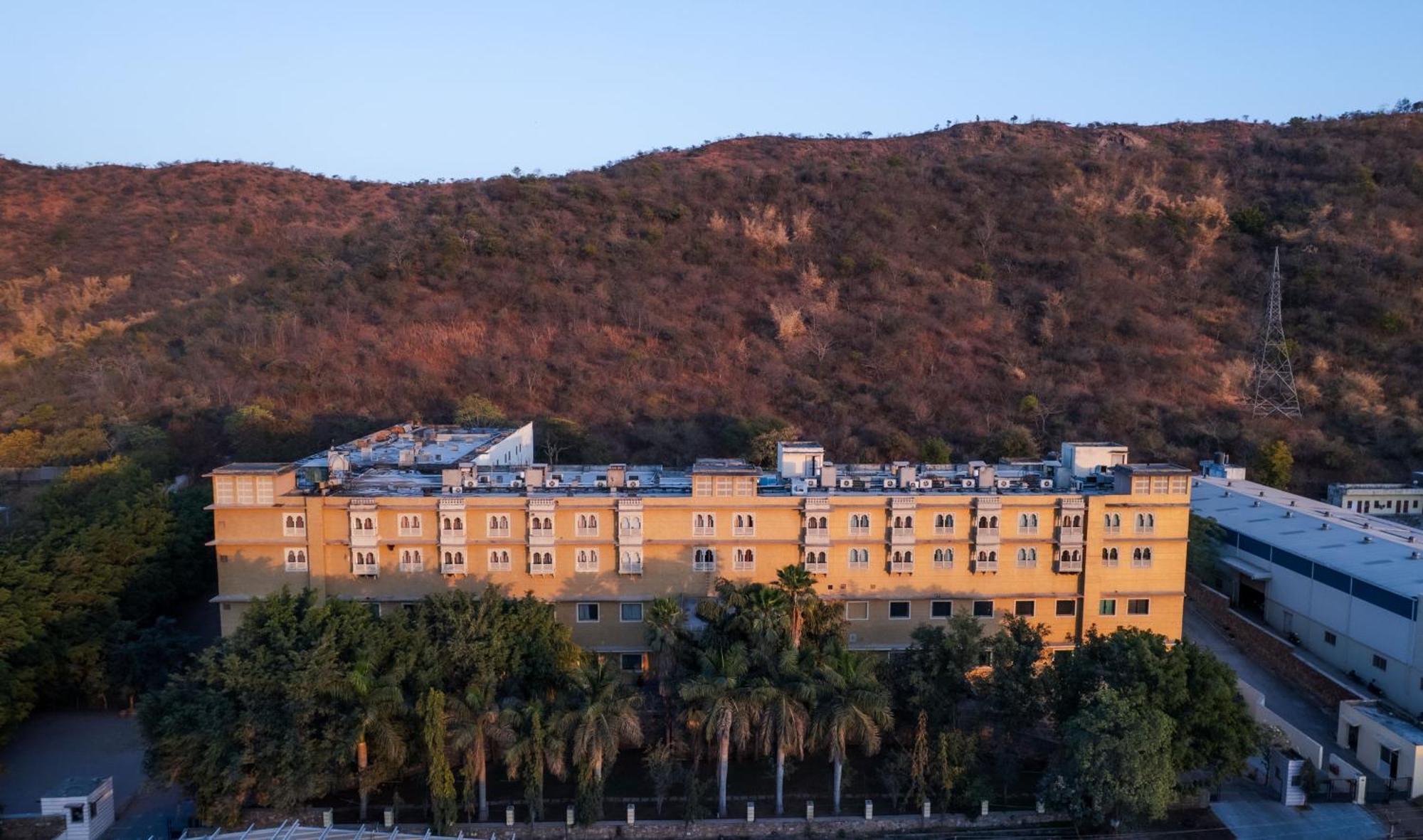 The Sky Imperial, Udaipur Hotell Eksteriør bilde