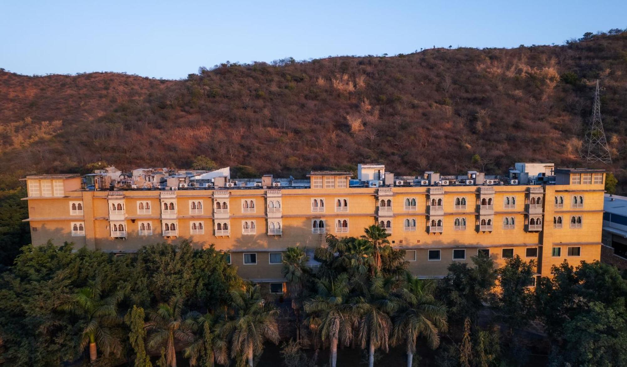 The Sky Imperial, Udaipur Hotell Eksteriør bilde