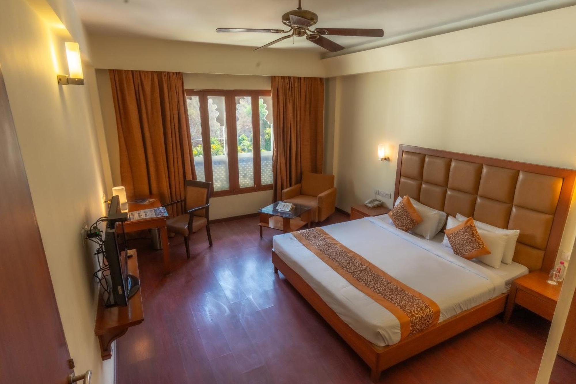 The Sky Imperial, Udaipur Hotell Eksteriør bilde