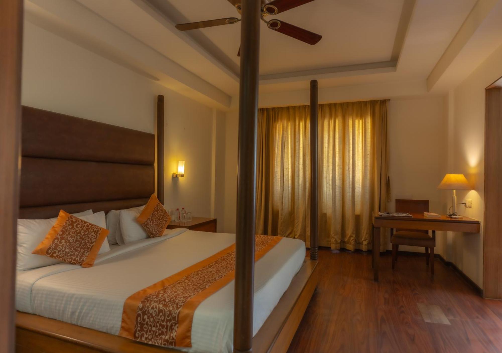 The Sky Imperial, Udaipur Hotell Eksteriør bilde